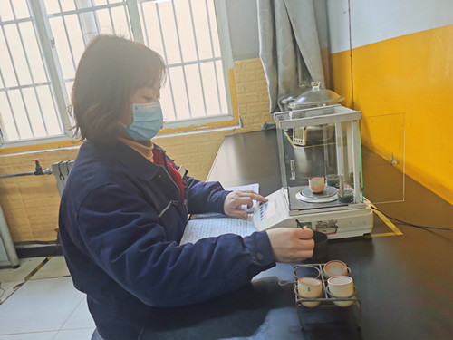 史莹莹_副本.jpg