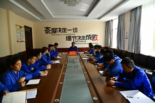 李书记宣讲_副本.jpg