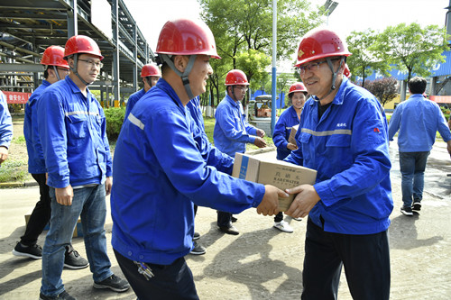 公司党委书记孙润录.JPG