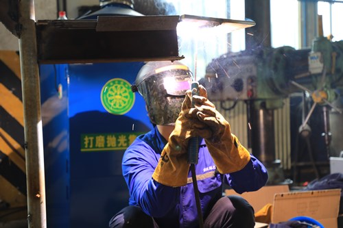 虔诚.JPG