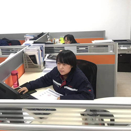 THU@66QDQ(6}T`JZIFD1398_副本.jpg