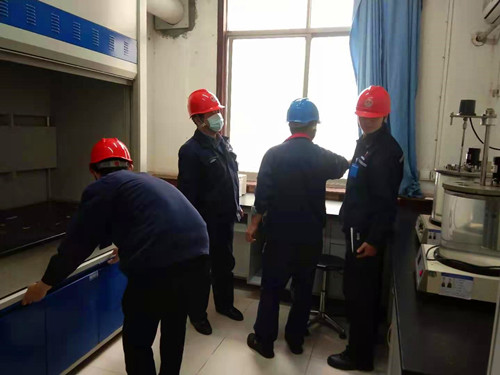 为群众办实事2.jpg