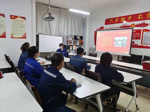 加强思想引导，构筑廉洁防腐基础.jpg